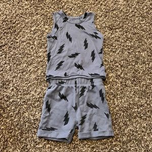 Art Class Lightning Outfit